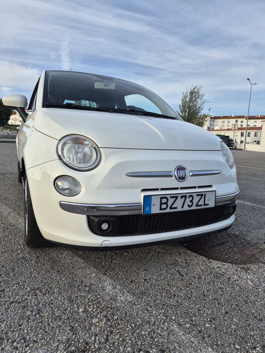 Fiat 500 2012 em ótimo estado 140.000 KM 1.2 cilindrada