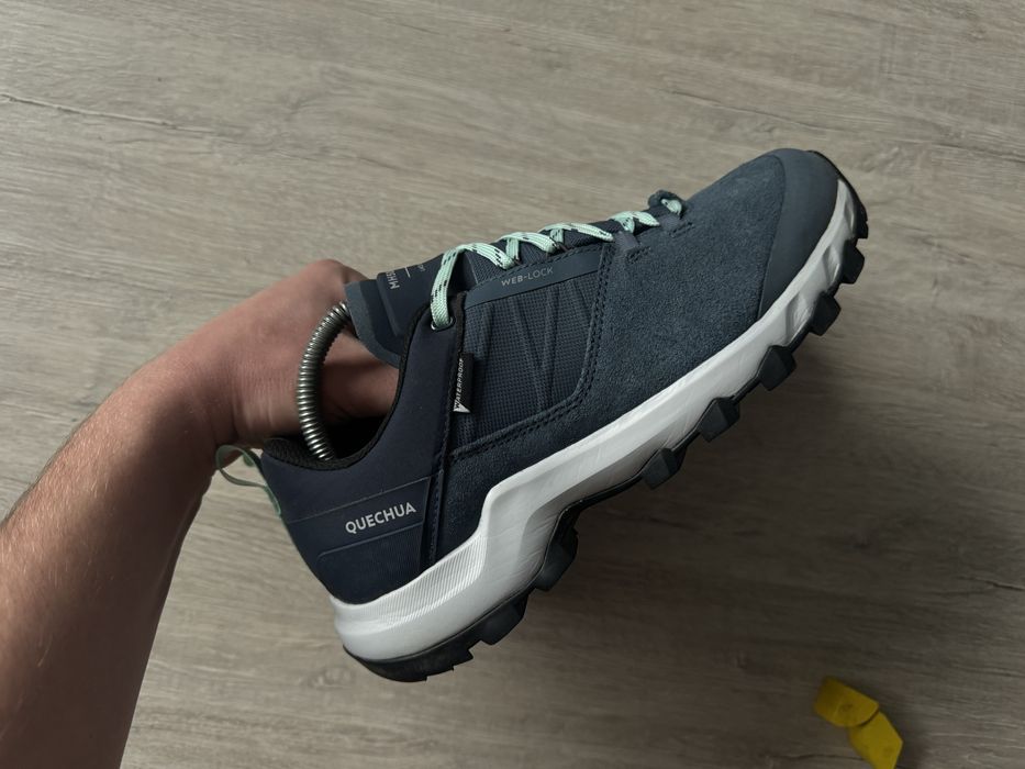 Трекингові кросівки Quechua gore tex salomon