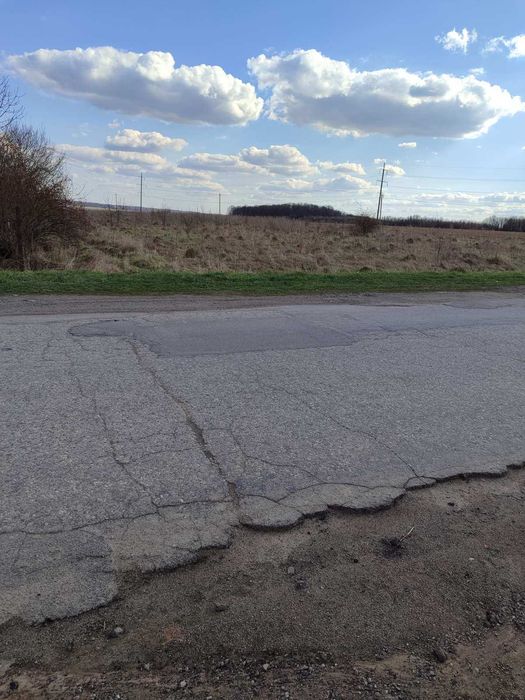 Ділянка під комерцію(готель, склади, теплиці та ін.)