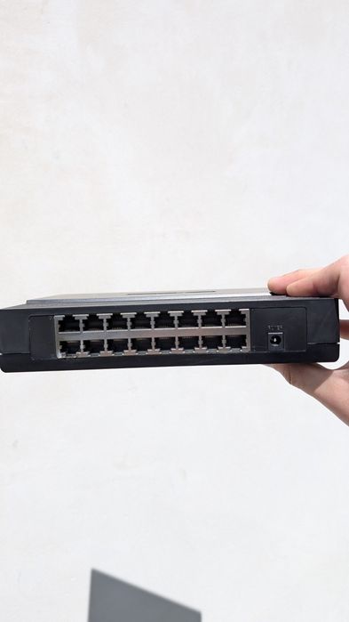 Комутатор TP-Link TL-SF1016D 16 портів 10/100 Mbps