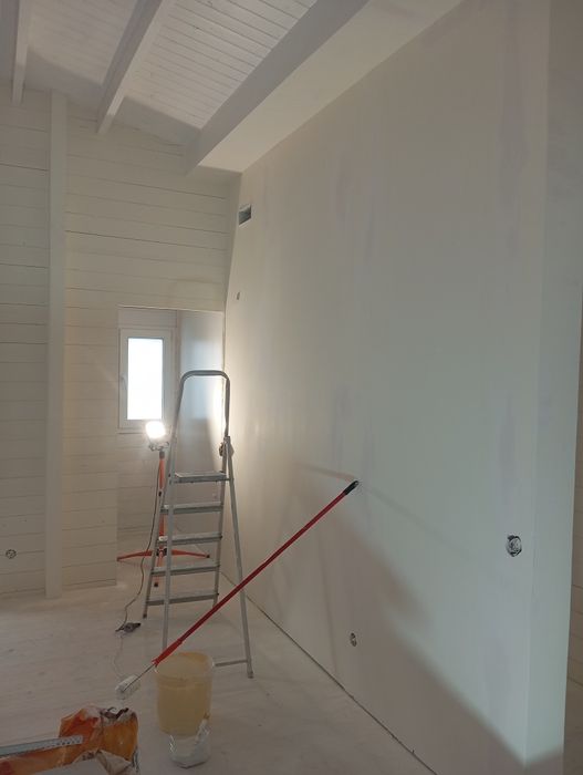 Pinturas interiores e exteriores