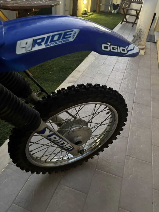 Vendo Yamaha TT-R 125