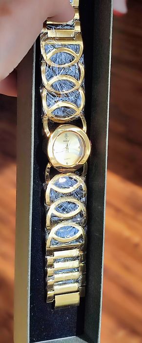 Damski zegarek wodoodporny