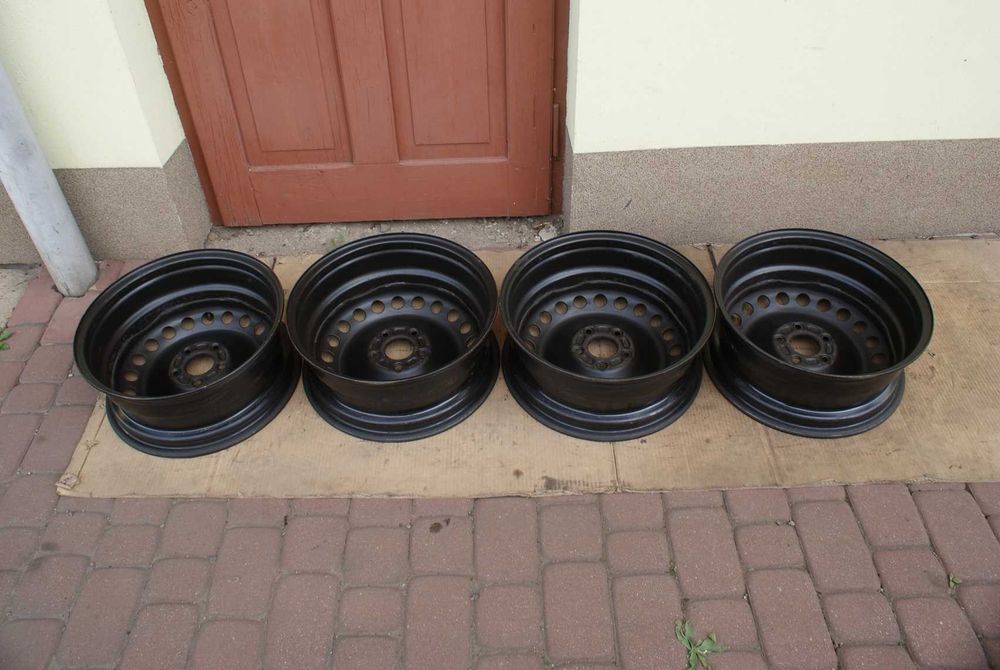 16 i 17 cali 5x108x63,4 ET-50 ET55  Ford Focus,C-max,S-max Kuga,Mondeo,Volvo i inne
