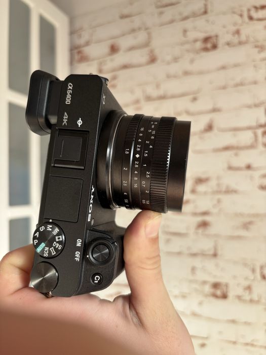 TTArtisan 50mm f/1.8 APS-C