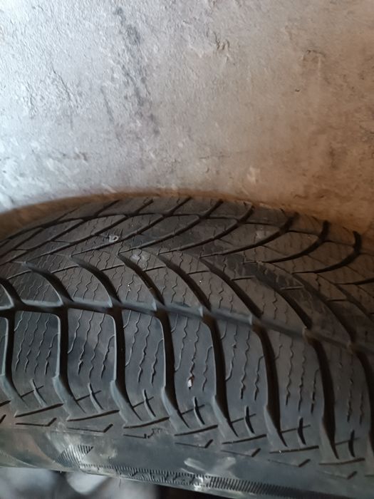 Зимова резина Goodyear 175/70 R13 ultra grip ICE 2