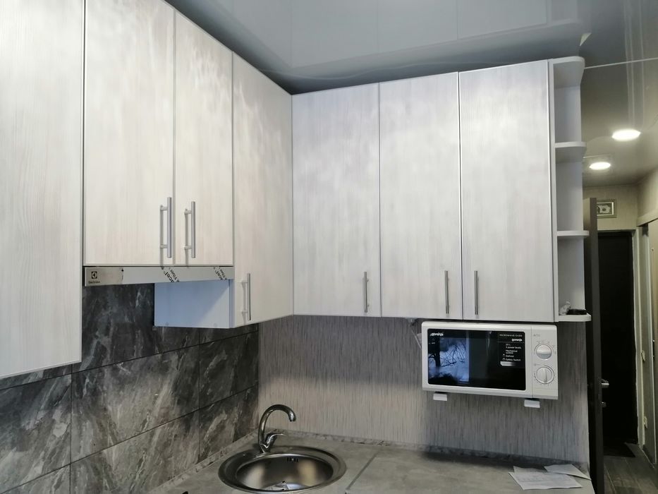 Кухні на замовлення недорого, шафи-купе, гардеробні.