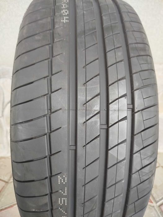 Шини 275/45R21	Kapsen	RS26	110W XL | нові літні 4шт