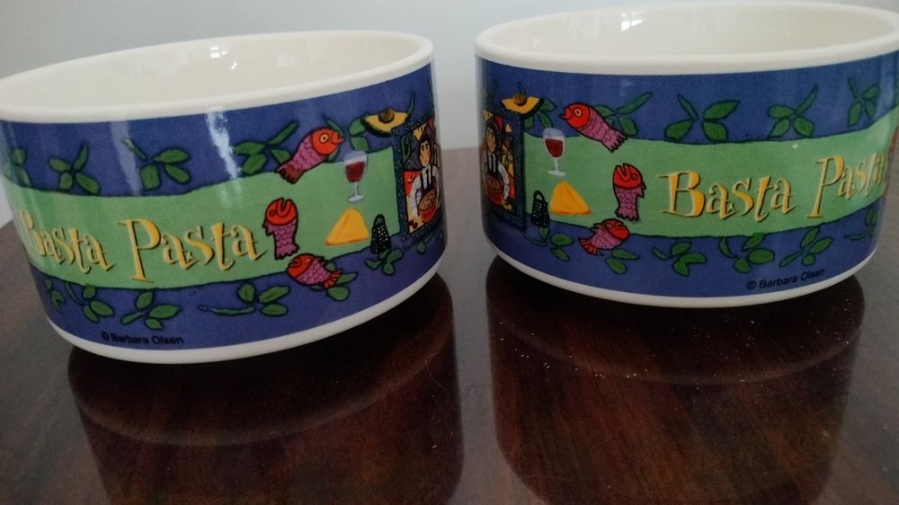 Miseczki ceramiczne z uchem 2 sztuki. Barbara Olsen.