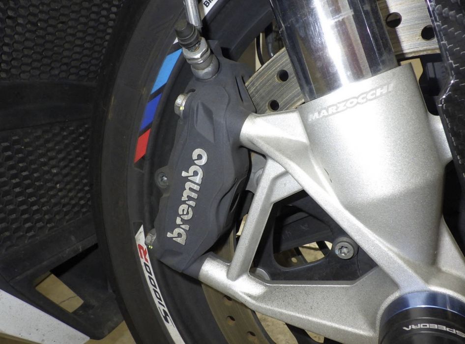 BMW S1000R 2023 рік