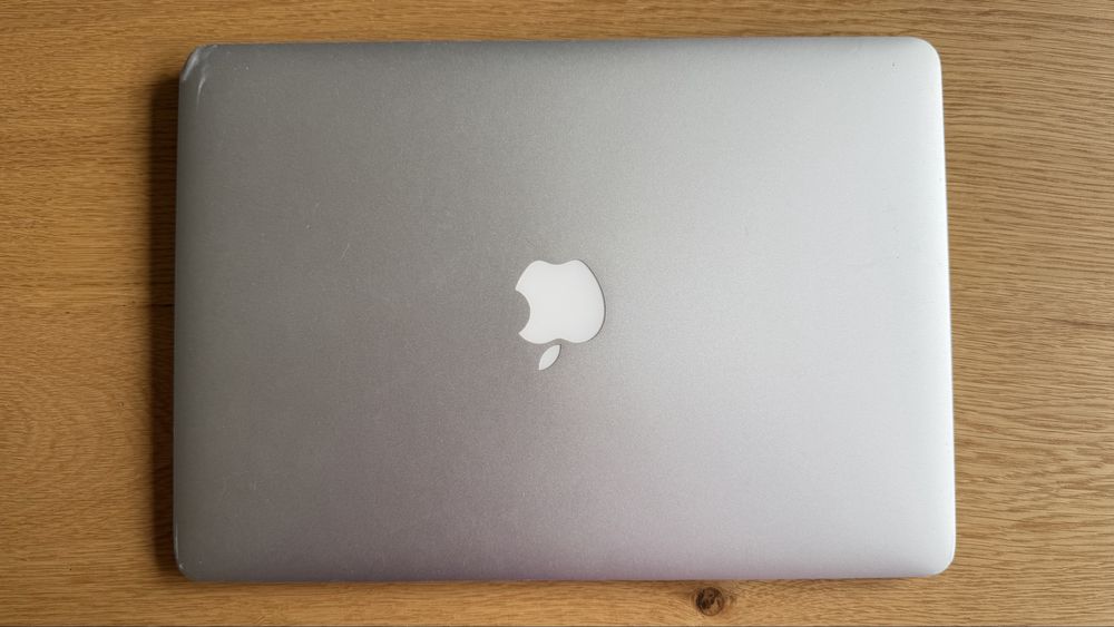 MacBook Air 13 sprawny