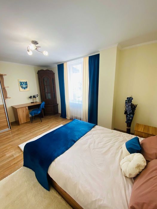 Центр. Жд вокзал. Двох кімнатна. Власник. Подобово квартира