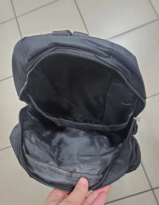 Super plecak czarny duży