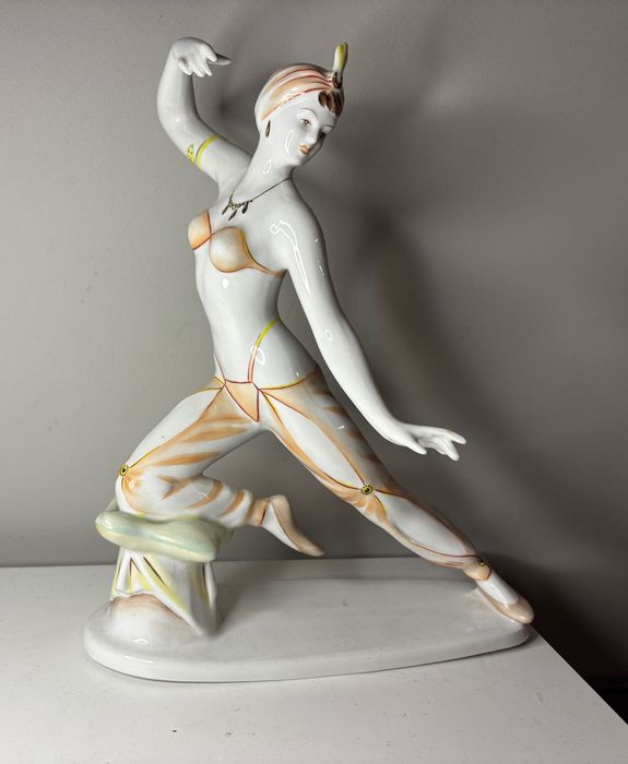 figurka kobieta w stylu art deco retro prl