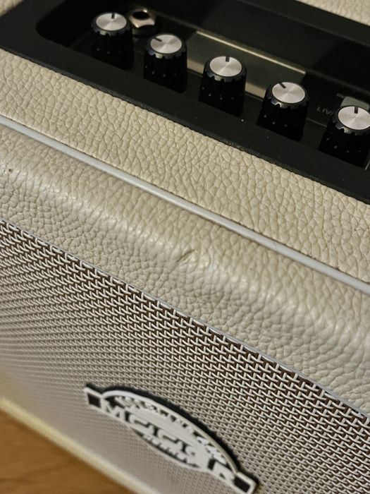 Wzmacniacz do gitary elektrycznej Mooer Hornet