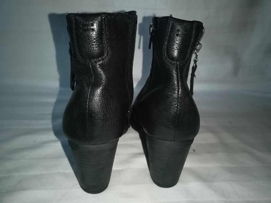 Clarks roz. 38 /UK 5 D/ - dł.wkł. 25 cm- skóra