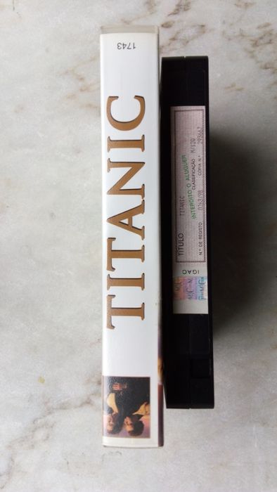 Filme em VHS - Titanic