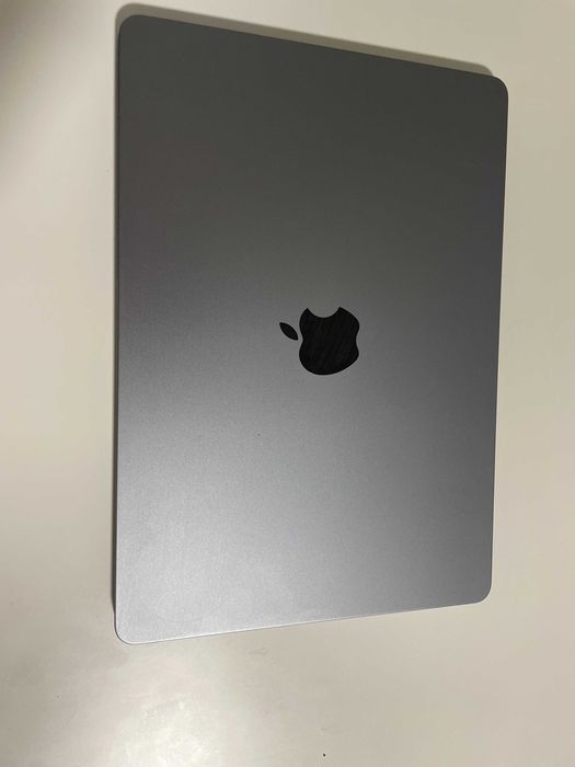 Ноутбук Apple MacBook air 13 M2/8/256 2022 A2681 Space gray