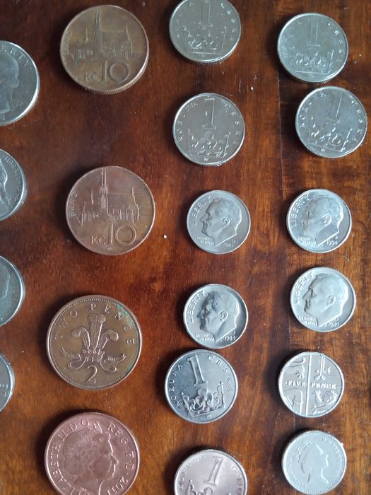 Monety różnorodne.