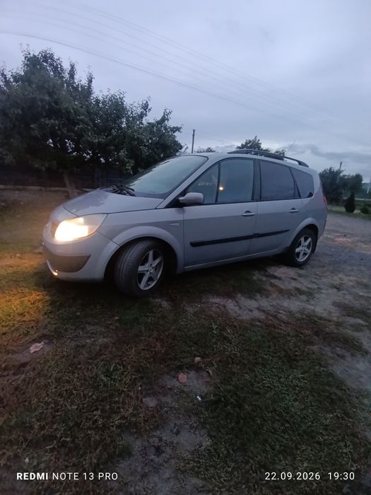 Продам renault scenic 2005 рік