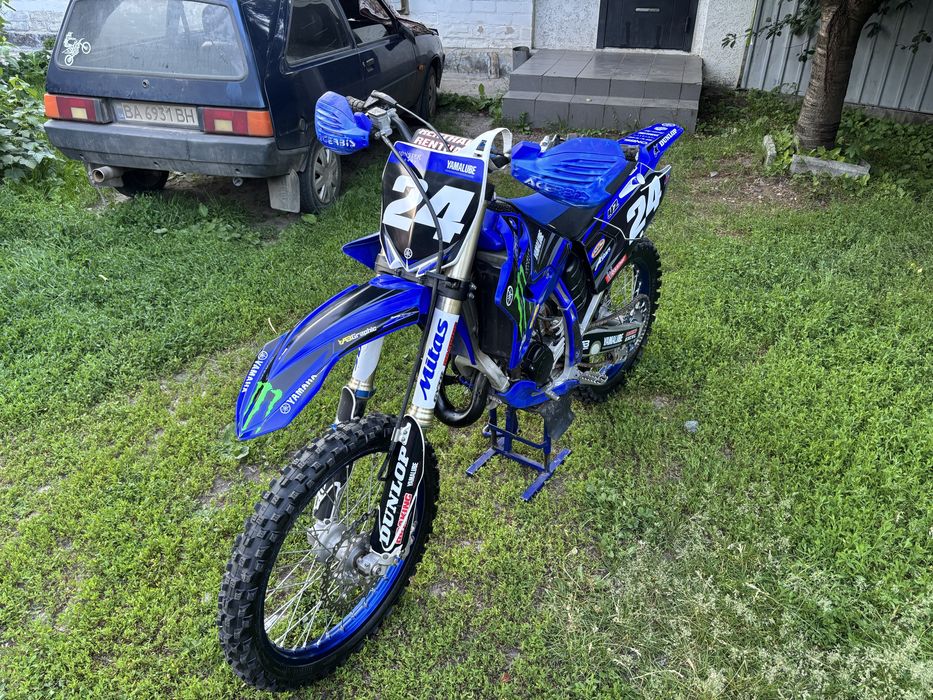 Продам Yamaha yz125 2t,2019 года выпуска,весь обслужен.
