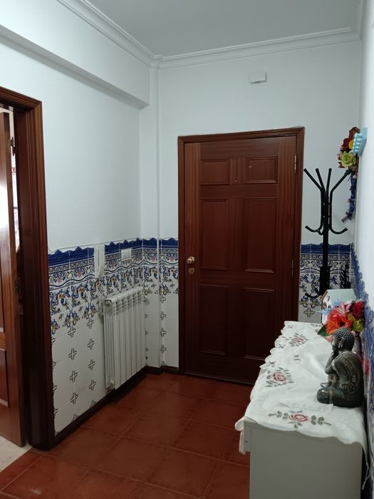Vendo Apartamento T3 no Centro da Cidade de Mangualde  com muito luminosidade, acolhedor.