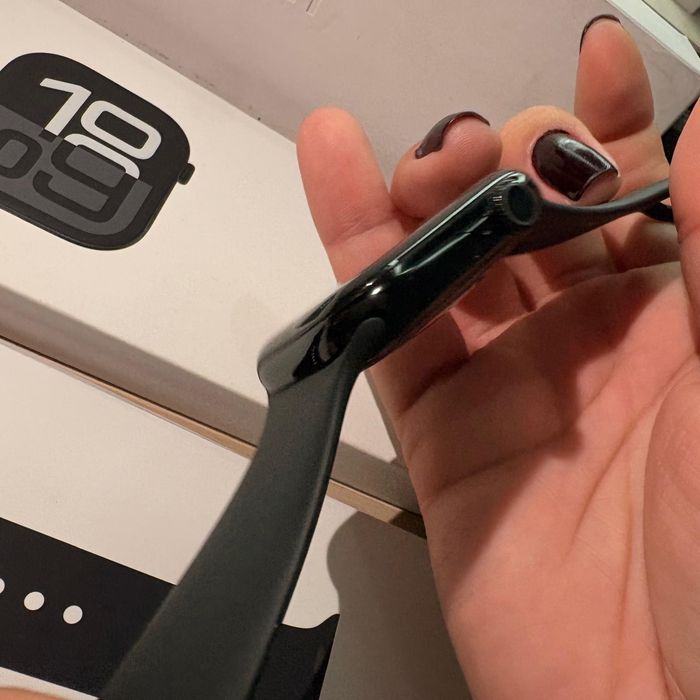 Apple Watch Series 10 GPS + Cellular