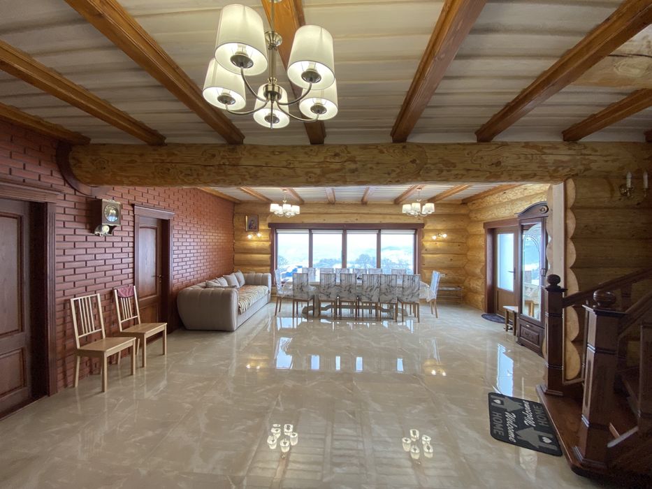 Шале в Карпатах з чаном та сауною