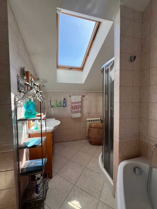 Здам 5 ком.кв-ру, 180 кв.м., Центр, вул.Шота Руставелі 4 (48000 грн) :