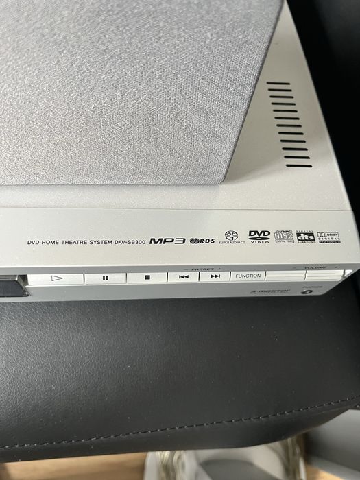 Kino domowe Sony DAV-SB300
