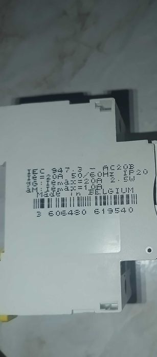 Новые Разъединители Предохранителей Schneider Electric STI,2P,20A,8x31
