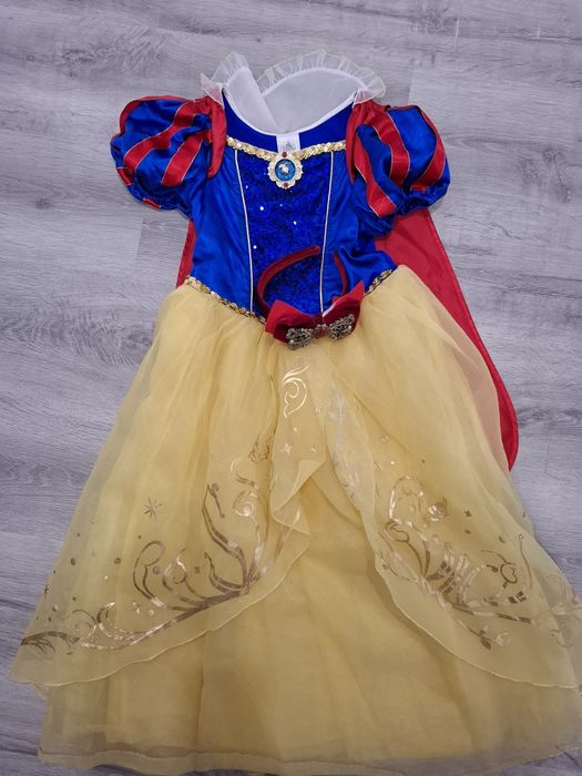 Vestido + bandolete Branca de Neve