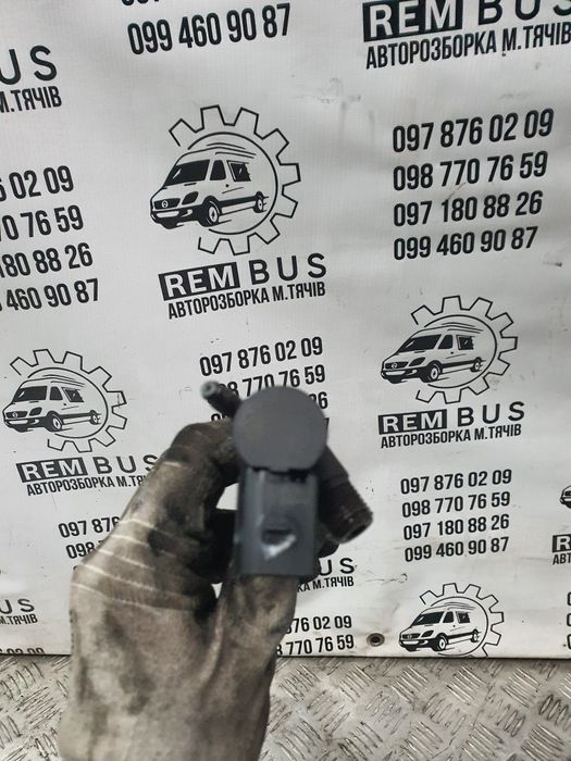 Форсунка паливна Volkswagen Crafter 2 2.0 04L130277BB