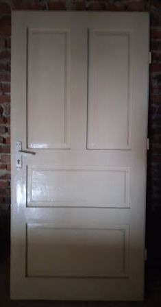Двері міжкімнатні дерев'яні ( без коробки)