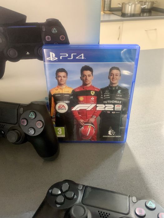 PlayStation 4 (PS4) Slim – 500GB | Bom estado