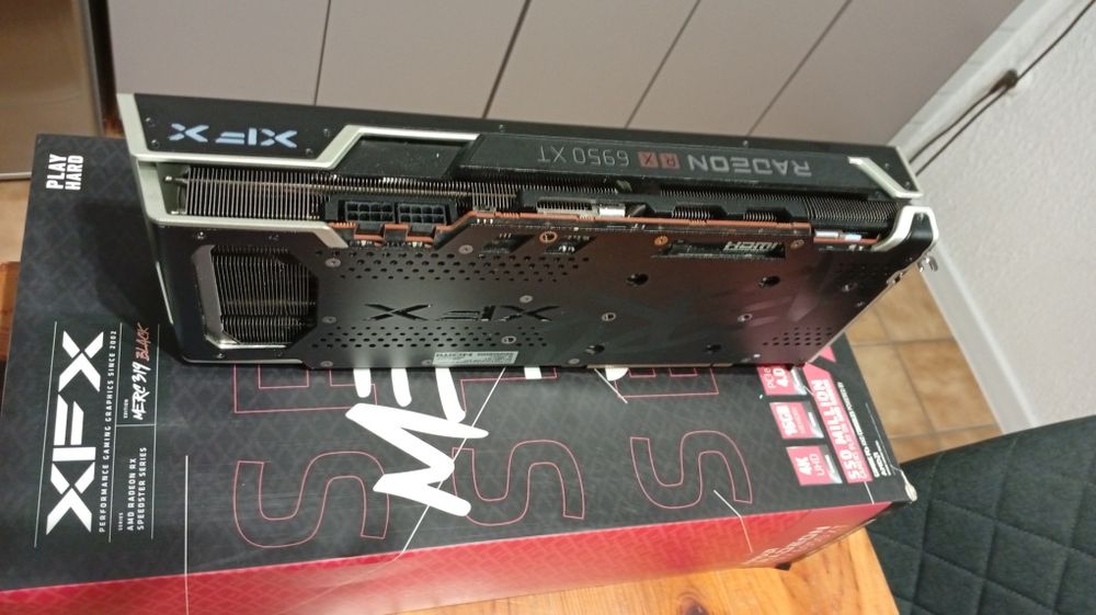 Radeon RX 6950XT XFX