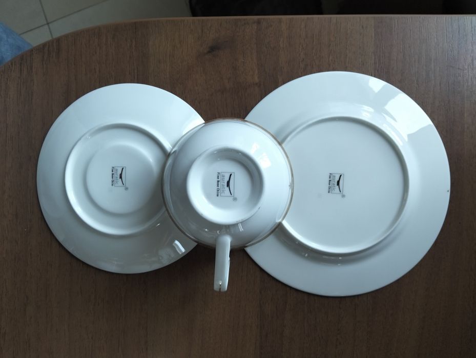 FINE BONE CHINA (твердый фарфор)