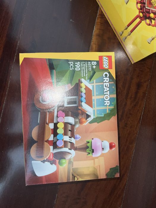 Vendo varios conjuntos lego
