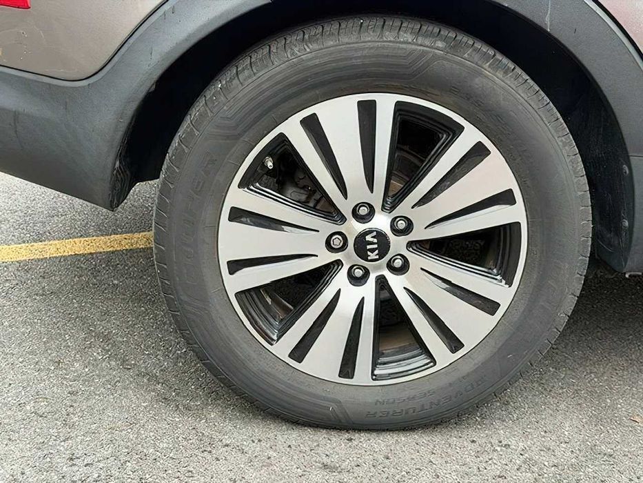 Kia Sportage EX      2016