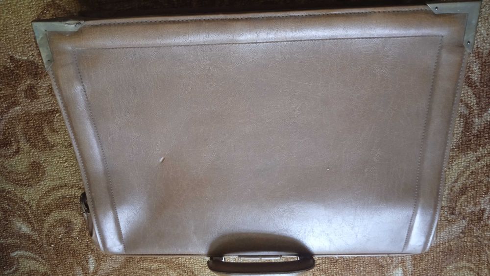 Портфель кожанный докторский СССР.