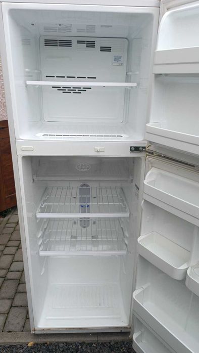 Холодильник LG-372SVF