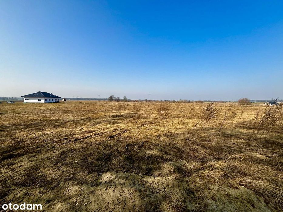 Działka w pięknej okolicy w zasięgu Lasu