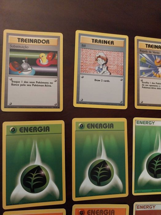 Lote de 22 Cartas Pokémon, Energia e Treinador, português e inglês