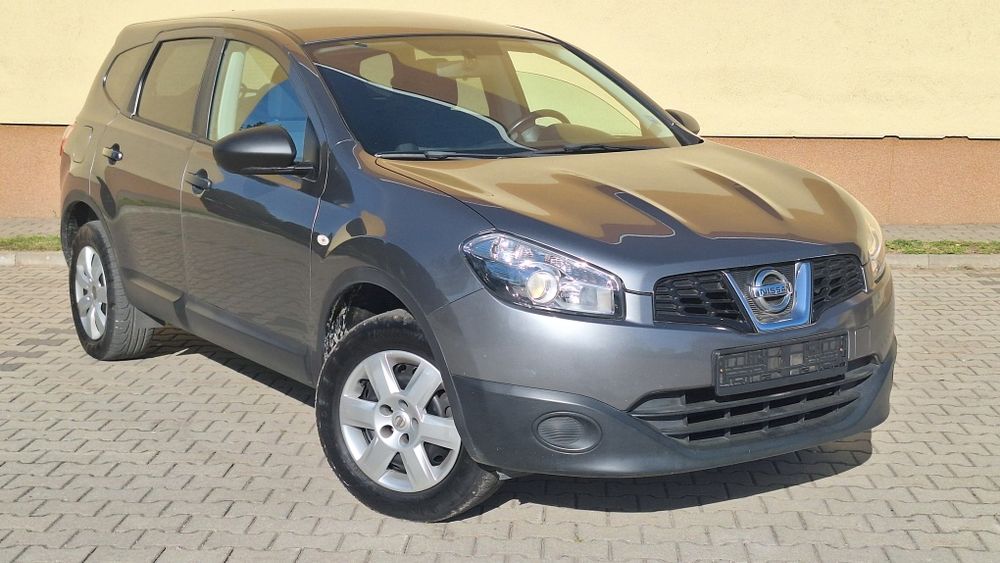 Nissan Qashqai+2