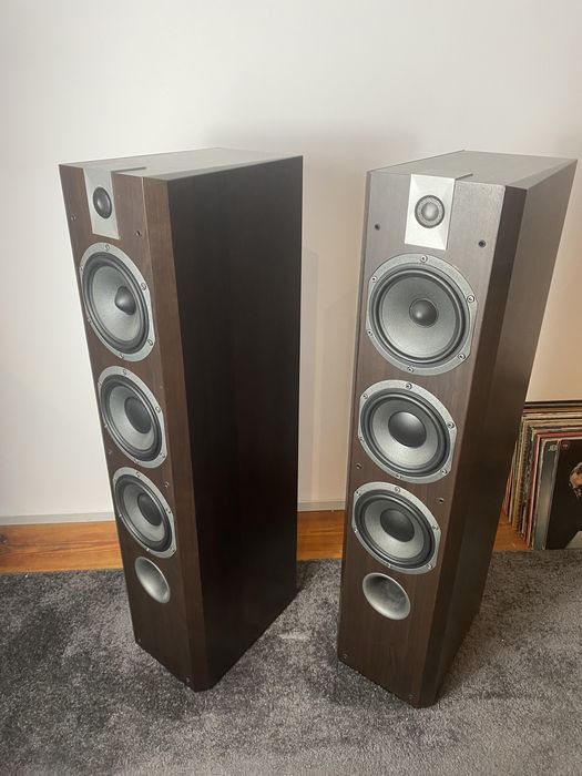 Focal chorus 726V noyer