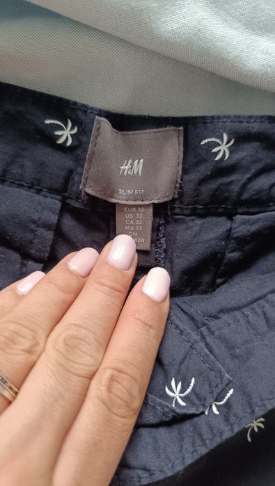 Spodenki w mini palmy slim fit hm chłopak roz 32