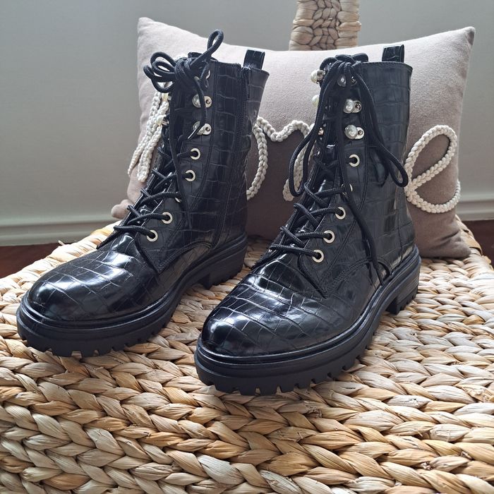 Botas pretas 39 novas