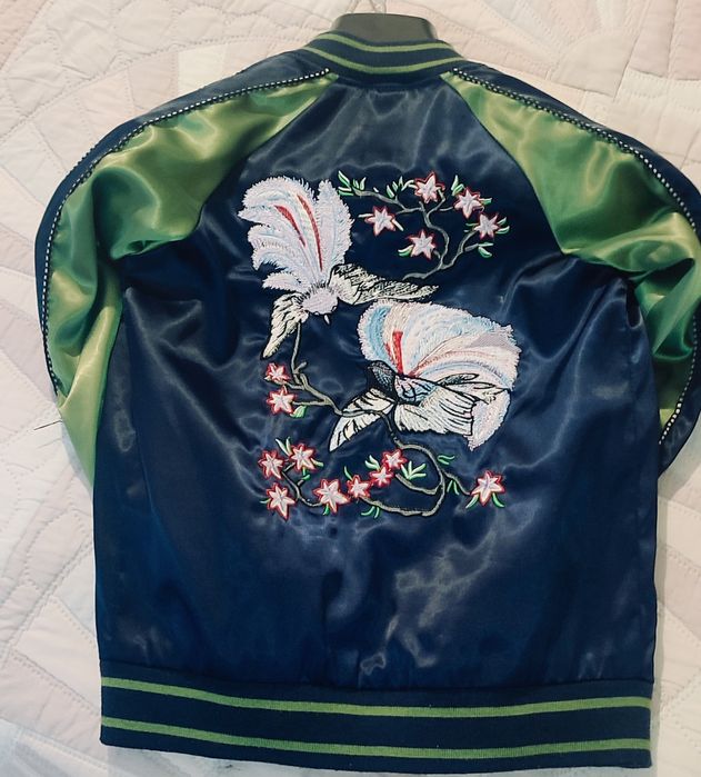 Bluza bomberka oryginalne zdobienia