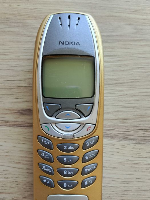 Telefon Nokia 6310i