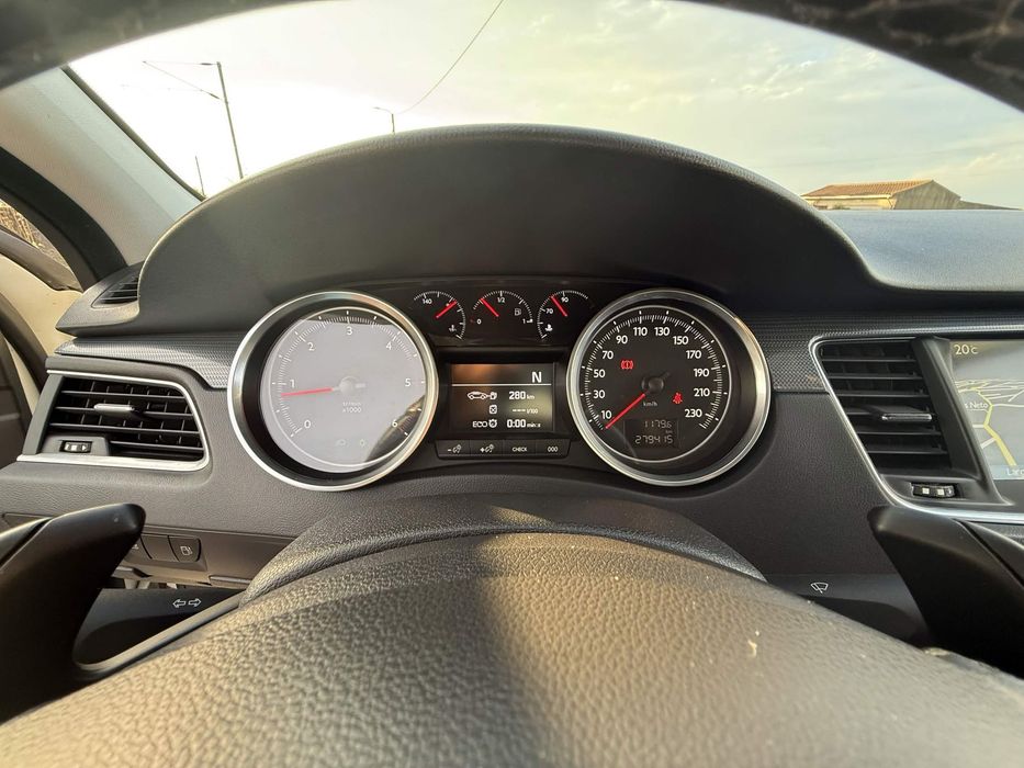 Peugeot 508 SW 1.6 e-HDi Allure 2-Tronic 105g — foto 7